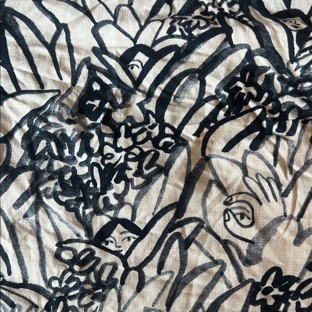 Eve Gravel Black & Cream Floral Rebeca Sketch Print Crop Top